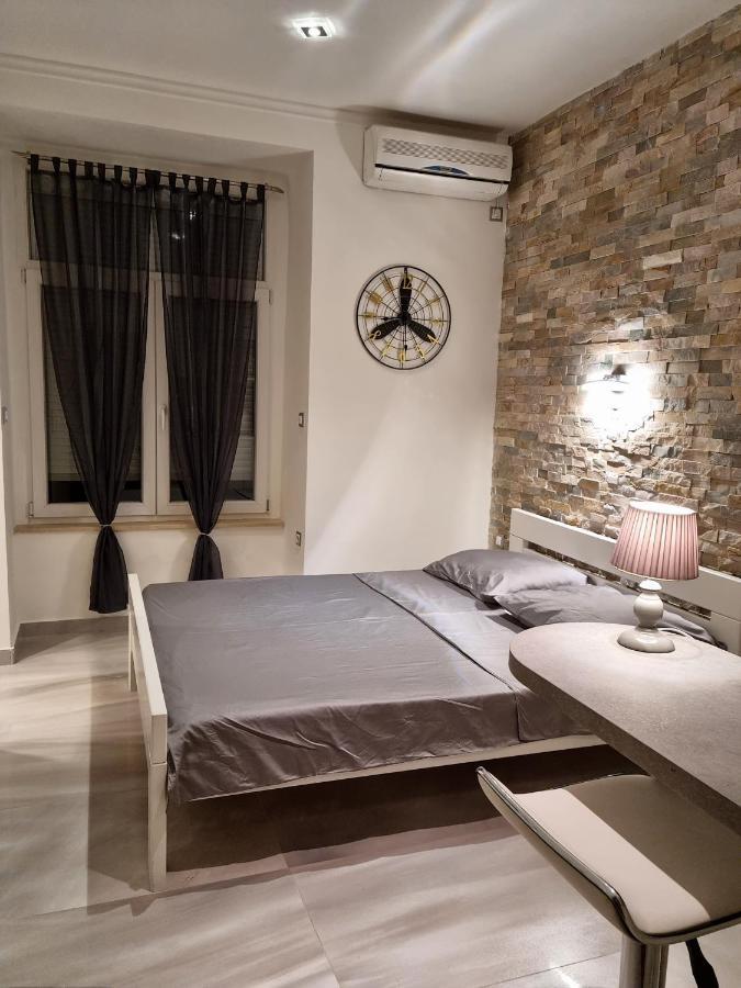 Apartment Amfiteatar PUY Eksteriør bilde